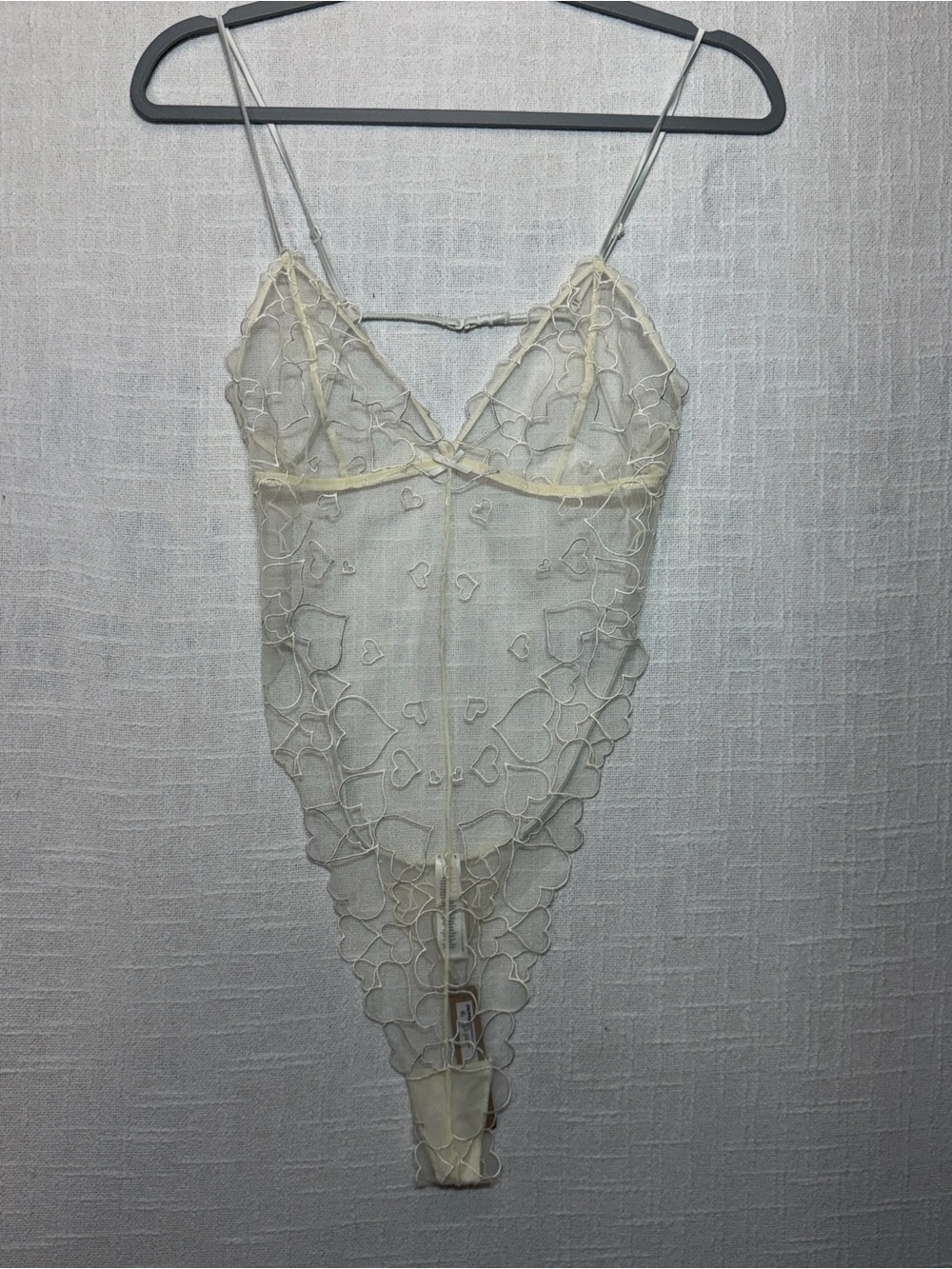 Skims Sheer Heart Lace Bodysuit - Ivory